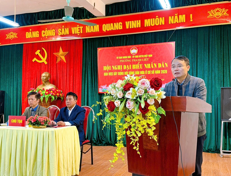 Đồng chí Bùi Huy Hoàng – Chủ tịch UBND phường dự Hội nghị Đại biểu Nhân dân bàn việc xây dựng đời sống văn hóa ở cơ sở tại TDP Yên Xá - Ảnh 10.