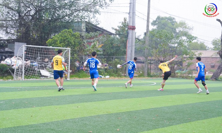 BẾ MẠC GIẢI BÓNG ĐÁ CÁC LỨA TUỔI 8X KHU VỰC SÀI SƠN NĂM 2026- Ảnh 6.