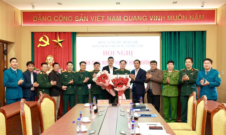 BAN CHỈ HUY QUÂN SỰ XÃ THƯ LÂM TỔ CHỨC HỘI NGHỊ BÀN GIAO NHIỆM VỤ CHỈ HUY TRƯỞNG BAN CHỈ HUY QUÂN SỰ XÃ- Ảnh 8.