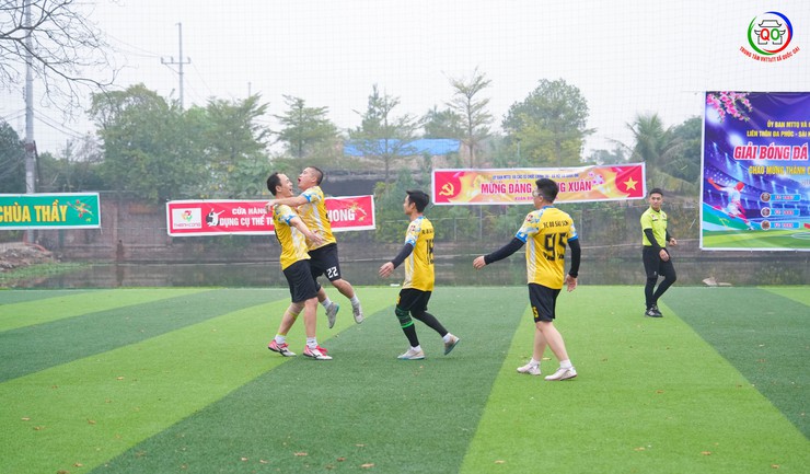 BẾ MẠC GIẢI BÓNG ĐÁ CÁC LỨA TUỔI 8X KHU VỰC SÀI SƠN NĂM 2026- Ảnh 7.