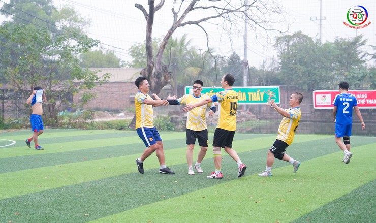 BẾ MẠC GIẢI BÓNG ĐÁ CÁC LỨA TUỔI 8X KHU VỰC SÀI SƠN NĂM 2026- Ảnh 8.