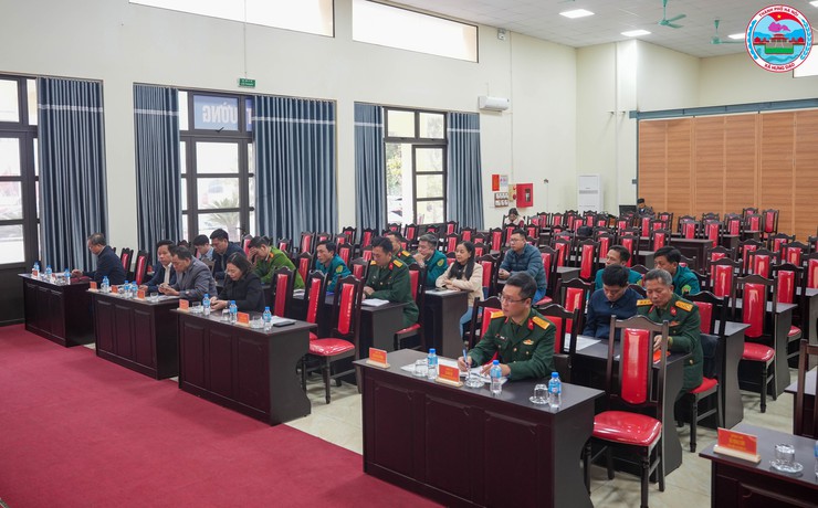 XÃ HƯNG ĐẠO TỔ CHỨC HỘI NGHỊ BÀN GIAO NHIỆM VỤ CHỈ HUY TRƯỞNG BAN CHỈ HUY QUÂN SỰ XÃ- Ảnh 1.