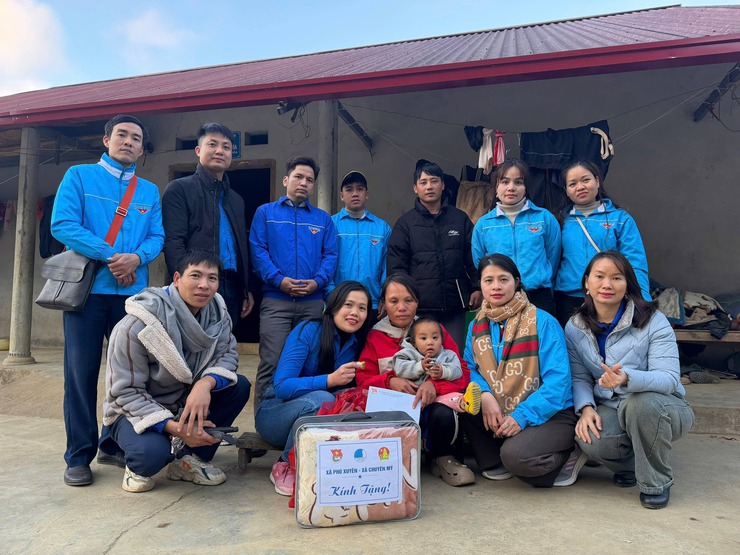 Chương trình “Tình nguyện mùa đông – Tết ấm yêu thương” chào mừng thành công Đại hội Đảng toàn quốc lần thứ XIV- Ảnh 1.