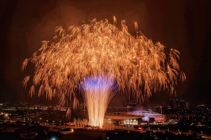 Cùng chiêm ngưỡng lại: Màn pháo hoa đặc biệt chào mừng thành công đại hội XIV của Đảng- Ảnh 6.