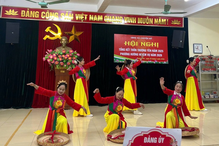 Đồng chí Phó Bí thư Thường trực Đảng uỷ dự hội nghị tổng kết thôn Thượng Yên 2025, triển khai phương hướng, nhiệm vụ 2026- Ảnh 2.