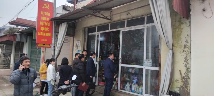 ĐOÀN KIỂM TRA BAN CHỈ ĐẠO 389 XÃ PHÚC SƠN TĂNG CƯỜNG KIỂM TRA, XỬ LÝ VI PHẠM TRONG CÔNG TÁC PHÒNG, CHỐNG BUÔN LẬU, GIAN LẬN THƯƠNG MẠI, HÀNG GIẢ, ĐẢM BẢO AN TOÀN THỰC PHẨM NĂM 2026- Ảnh 1.