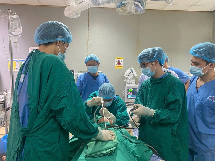 Bệnh viện đa khoa Phú Xuyên: Đáp ứng ngày càng tốt hơn nhu cầu chăm sóc sức khỏe của nhân dân- Ảnh 2.