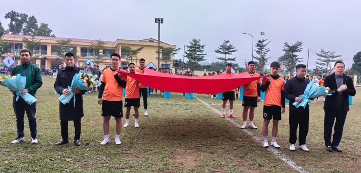 Khai mạc Giải bóng đá thanh niên xã Đoài Phương năm 2026- Ảnh 4.