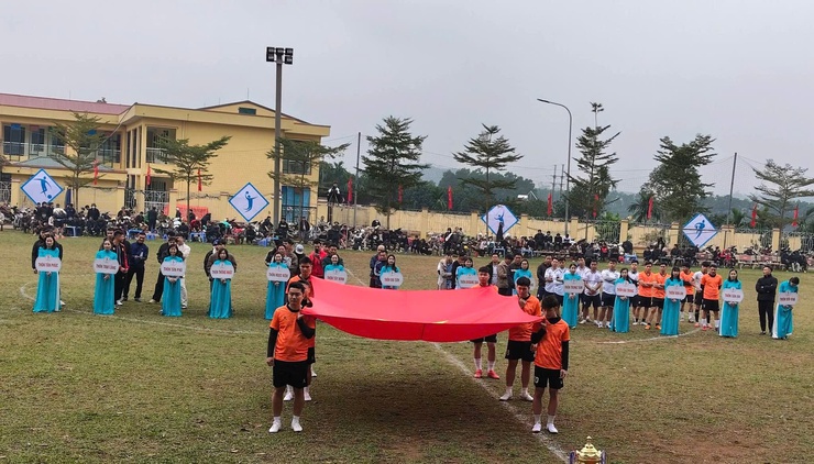 Khai mạc Giải bóng đá thanh niên xã Đoài Phương năm 2026- Ảnh 6.