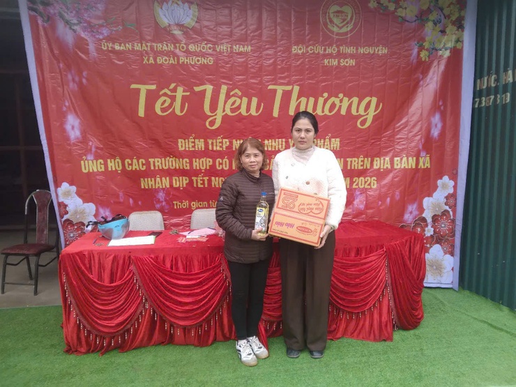 MTTQ xã Đoài Phương tiếp nhận trên 500kg gạo và nhiều nhu yếu phẩm trong ngày đầu vận động- Ảnh 5.