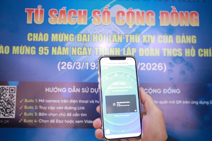 Xã Minh Châu khánh thành công trình thanh niên "Tủ sách số cộng đồng" ứng dụng mã QR Code- Ảnh 5.