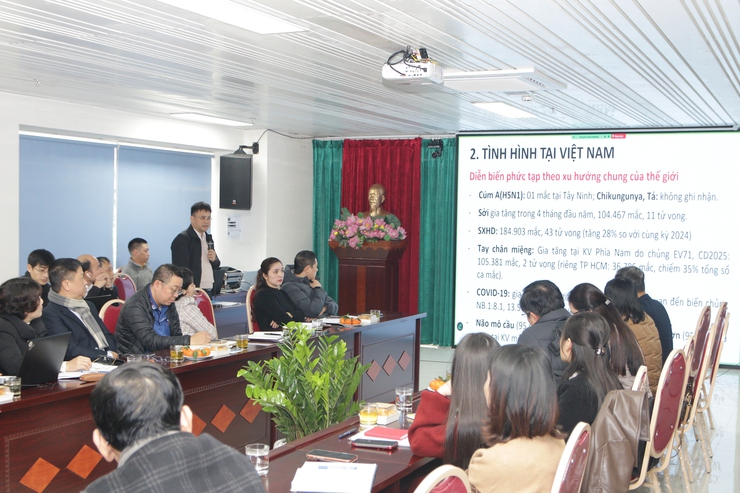 Hà Nội cần tiếp tục "làm nhanh, làm đúng, làm hiệu quả" công tác y tế dự phòng- Ảnh 5. Hà Nội cần tiếp tục "làm nhanh, làm đúng, làm hiệu quả" công tác y tế dự phòng- Ảnh 5.