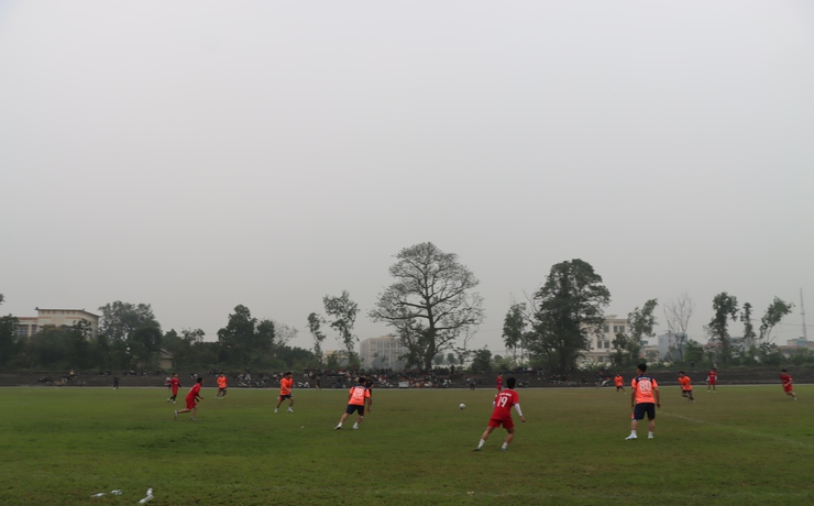 Sôi nổi giải bóng đá chào mừng Đại hội XIV của Đảng- Ảnh 3.