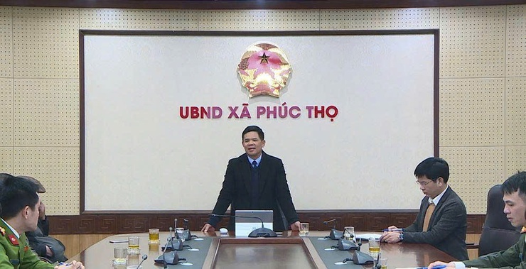 UBND xã làm việc với các hộ vi phạm đất đai tại khu vực Phúc Hòa (cũ)- Ảnh 1.