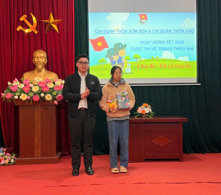 CHI ĐOÀN THÔN XÓM BẾN VÀ CHI ĐOÀN THÔN CHỢ TỔ CHỨC CUỘC THI VẼ TRANH THIẾU NHI CHÀO XUÂN 2026- Ảnh 12.