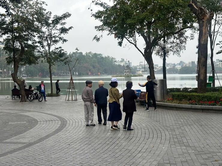 Dự báo thời tiết 25/1/2026: Miền Bắc mưa phùn và sương mù, sắp đón tiếp không khí lạnh- Ảnh 1.