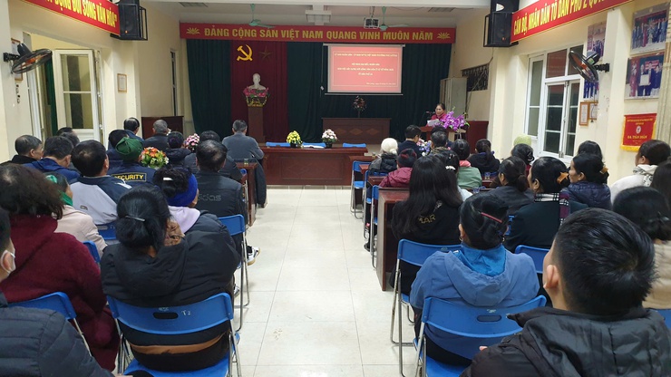 Đồng chí Chủ tịch UBND phường Phú Lương dự hội nghị đại biểu Nhân dân tại TDP 2A - Ảnh 3.