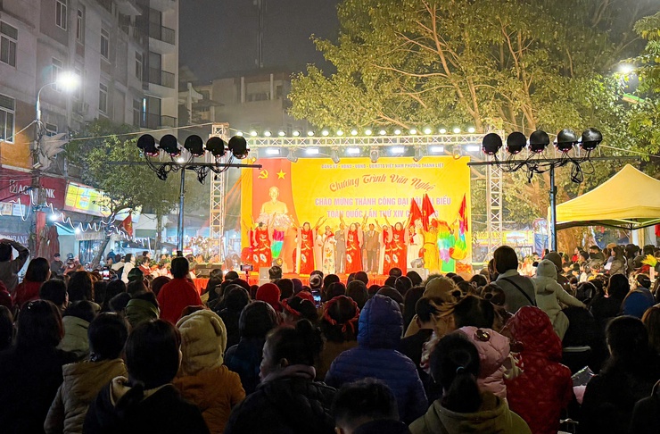 Thanh Liệt: Mãn nhãn chương trình văn nghệ chào mừng thành công Đại hội đại biểu toàn quốc lần thứ XIV của Đảng- Ảnh 5.