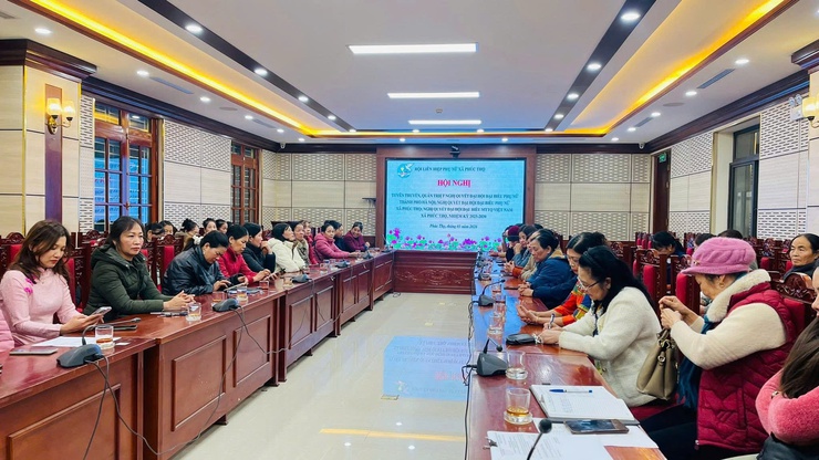 Hội LHPN xã Phúc Thọ tuyên truyền, quán triệt các nghị quyết Đại hội nhiệm kỳ 2025–2030- Ảnh 4.