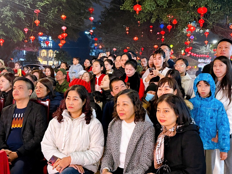 Thanh Liệt: Mãn nhãn chương trình văn nghệ chào mừng thành công Đại hội đại biểu toàn quốc lần thứ XIV của Đảng- Ảnh 11.