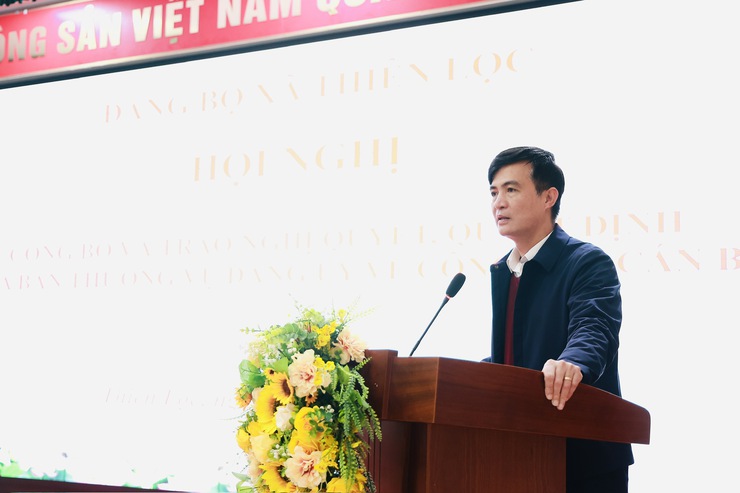 Đảng bộ xã Thiên Lộc tổ chức hội nghị công bố và trao Nghị quyết, Quyết định của Ban thường vụ Đảng ủy về công tác cán bộ- Ảnh 9.