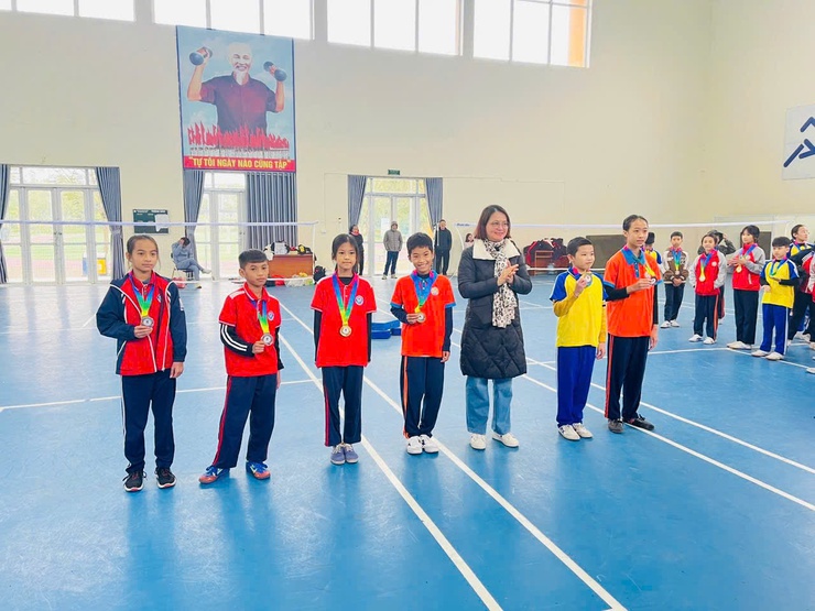 XÃ NGỌC HỒI TỔ CHỨC GIẢI THỂ THAO HỌC SINH NĂM HỌC 2025 – 2026- Ảnh 3.