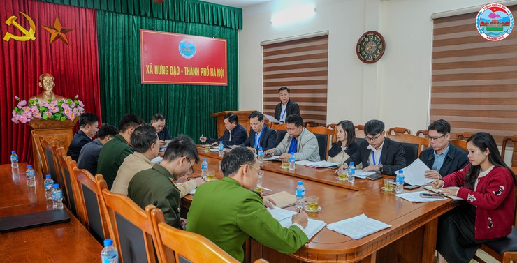 BAN VĂN HÓA – XÃ HỘI HĐND XÃ HƯNG ĐẠO TỔ CHỨC HỘI NGHỊ GIÁM SÁT CÔNG TÁC BẢO ĐẢM AN NINH, TRẬT TỰ TRƯỚC, TRONG, SAU TẾT VÀ PHỤC VỤ CÔNG TÁC BẦU CỬ- Ảnh 1.