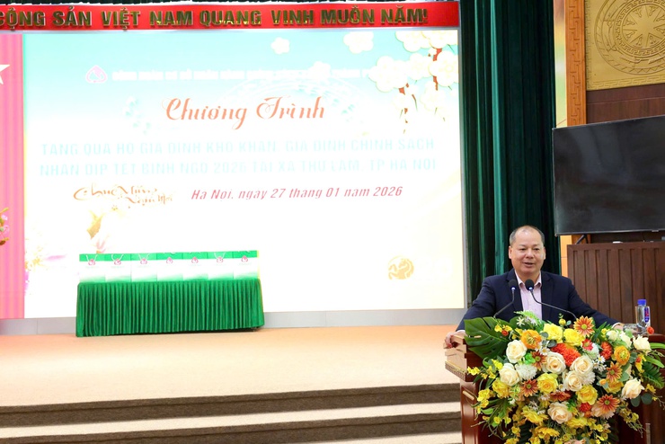 HỘI LIÊN HIỆP PHỤ NỮ XÃ THƯ LÂM PHỐI HỢP NGÂN HÀNG CHÍNH SÁCH XÃ HỘI TRAO QUÀ TẾT XUÂN BÍNH NGỌ NĂM 2026- Ảnh 4.