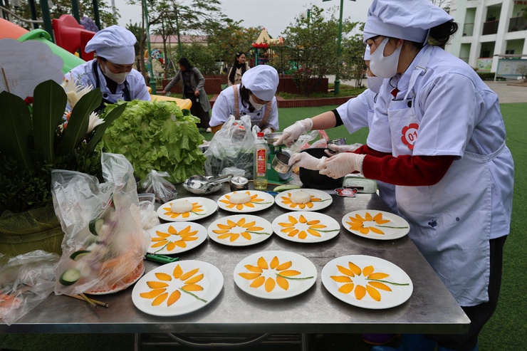Gói trọn yêu thương trong từng bữa cơm cho trẻ- Ảnh 3.