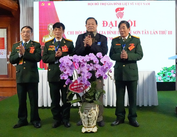 ĐẠI HỘI CHI HỘI HỖ TRỢ GIA ĐÌNH LIỆT SĨ SƠN TÂY LẦN THỨ III- Ảnh 2.