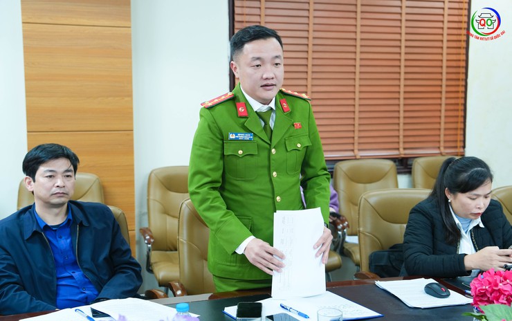 UBND XÃ QUỐC OAI LÀM VIỆC VỚI PHÒNG VĂN HÓA – XÃ HỘI VỀ TRIỂN KHAI NGHỊ QUYẾT 57-NQ/TW VÀ CUỘC THI "GIỮ GÌN THÔN SÁNG – XANH – SẠCH – ĐẸP" NĂM 2026- Ảnh 3.