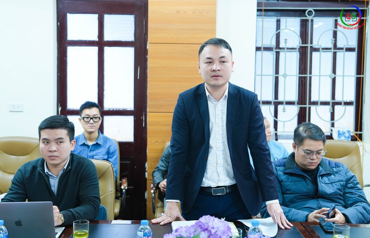 UBND XÃ QUỐC OAI LÀM VIỆC VỚI PHÒNG VĂN HÓA – XÃ HỘI VỀ TRIỂN KHAI NGHỊ QUYẾT 57-NQ/TW VÀ CUỘC THI "GIỮ GÌN THÔN SÁNG – XANH – SẠCH – ĐẸP" NĂM 2026- Ảnh 6.