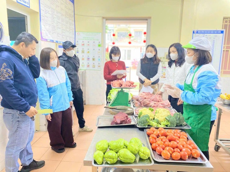 Thực đơn bữa ăn bán trú – nền tảng của dinh dưỡng học đường- Ảnh 2.