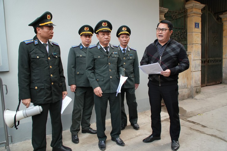 TỔ CHỨC CƯỠNG CHẾ BÀN GIAO TÀI SẢN TẠI XÃ TÂY PHƯƠNG- Ảnh 1.