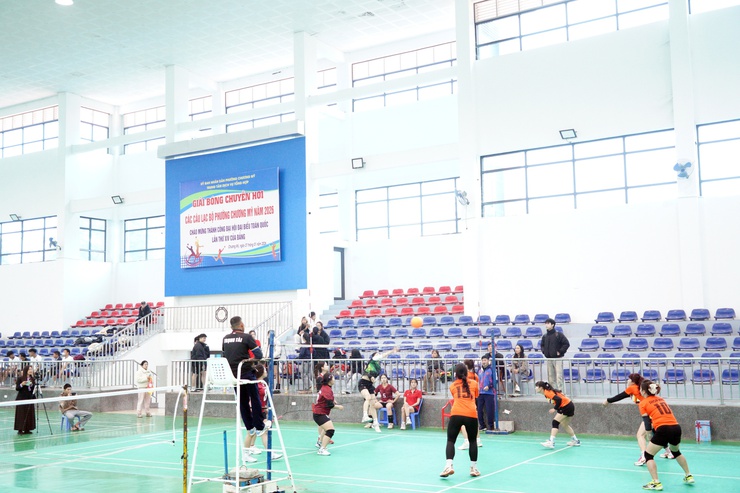 Phường Chương Mỹ tổ chức giải bóng chuyền hơi chào mừng thành công Đại hội đại biểu toàn quốc lần thứ XIV của Đảng- Ảnh 12.