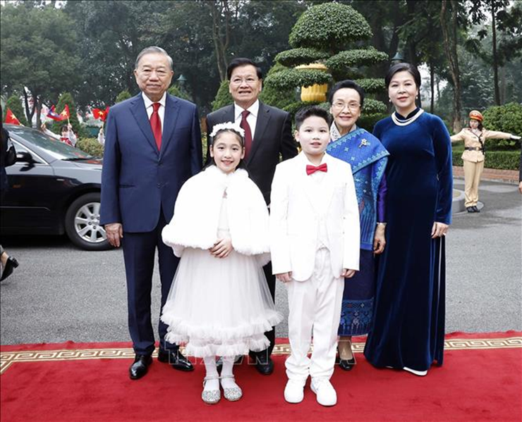 Thiếu nhi Thăng Long vinh dự đón Tổng Bí thư, Chủ tịch nước Lào- Ảnh 9.