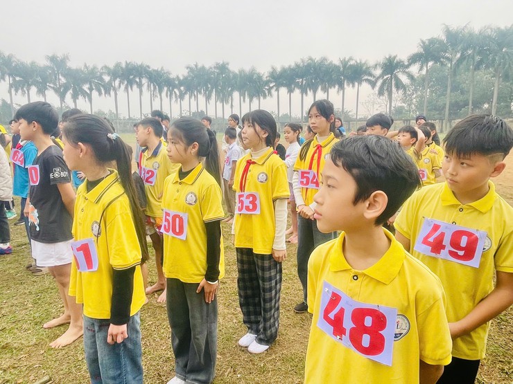 Gần 400 học sinh tham dự giải thể thao học sinh xã Phúc Thọ năm học 2025-2026- Ảnh 1.