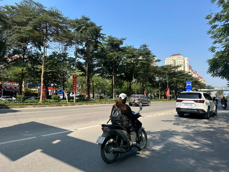 Hà Nội ngày 27/1: sáng mây, có sương mù, trưa và chiều mây giảm, trời hửng nắng. Trời rét.- Ảnh 1.