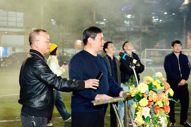 Phường Ô Chợ Dừa bế mạc giải bóng đá chào mừng đại hội đảng toàn quốc lần thứ XIV, kỷ niệm 96 năm ngày thành lập Đảng cộng sản Việt Nam – mừng xuân Bính Ngọ 2026- Ảnh 6.