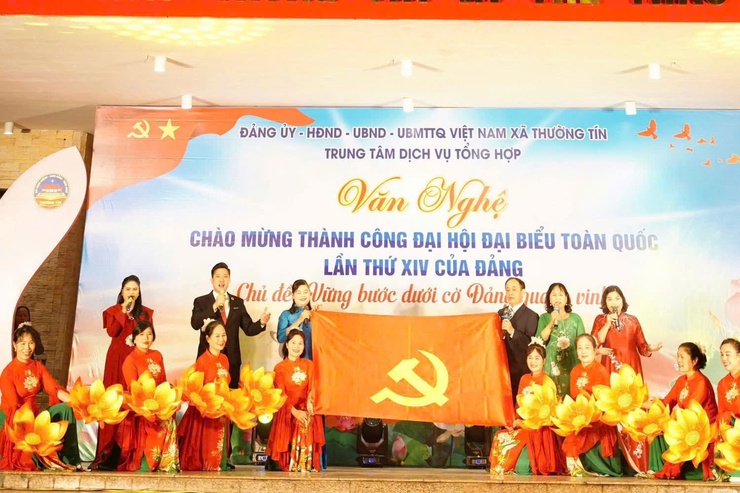 Xã Thường Tín tổ chức thành công đêm văn nghệ chào mừng Đại hội Đảng toàn quốc lần thứ XIV- Ảnh 2.