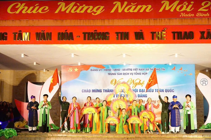 Xã Thường Tín tổ chức thành công đêm văn nghệ chào mừng Đại hội Đảng toàn quốc lần thứ XIV- Ảnh 7.