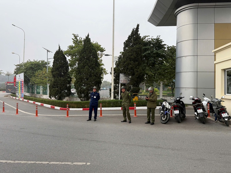 Công an xã Thiên Lộc tổ chức Tuần lễ an toàn giao thông tại địa bàn KCN Thăng Long- Ảnh 3.