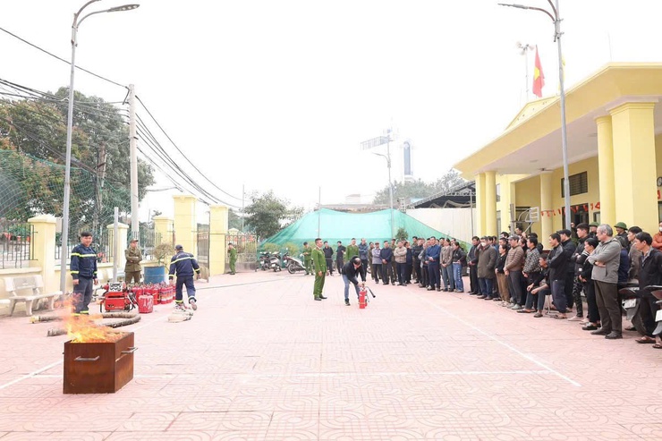 Xã Thường Tín tăng cường PCCC tại các làng nghề truyền thống - Ảnh 2.