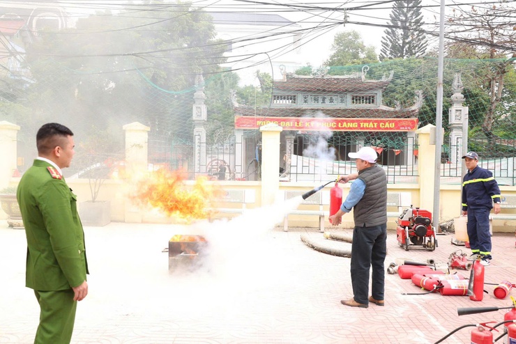 Xã Thường Tín tăng cường PCCC tại các làng nghề truyền thống - Ảnh 4.