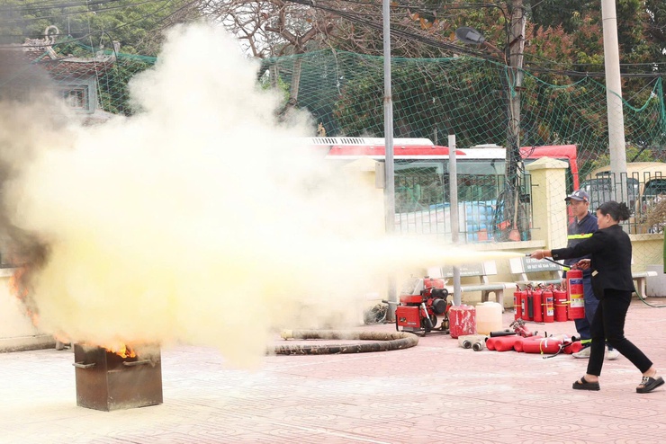 Xã Thường Tín tăng cường PCCC tại các làng nghề truyền thống - Ảnh 3.