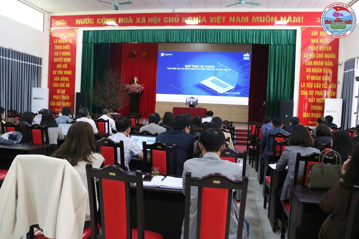 Xã Hưng Đạo tham dự Hội nghị tập huấn triển khai 04 thủ tục hành chính của Đảng trên Cổng Dịch vụ công Quốc gia- Ảnh 3.