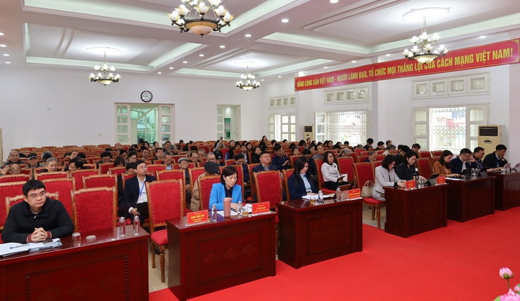 Phường Bồ Đề tiếp sóng trực tuyến Hội nghị Trung ương thông tin kết quả Đại hội XIV của Đảng- Ảnh 1.