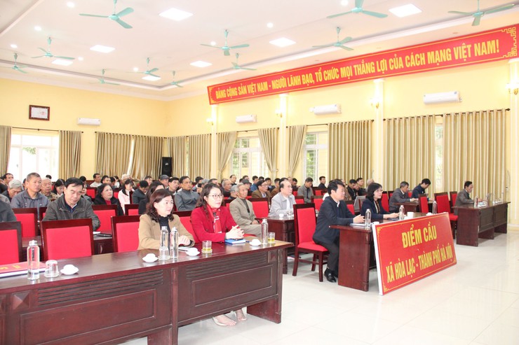 ĐẢNG ỦY XÃ HÒA LẠC TỔ CHỨC HỘI NGHỊ TIẾP SÓNG THÔNG BÁO NHANH KẾT QUẢ ĐẠI HỘI XIV CỦA ĐẢNG- Ảnh 2.