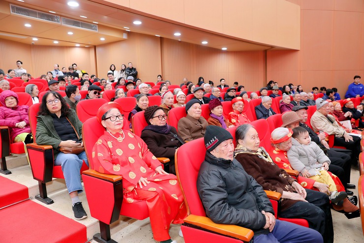 Phường Cầu Giấy trang trọng tổ chức Lễ mừng thọ người cao tuổi nhân dịp Xuân Bính Ngọ 2026- Ảnh 1.