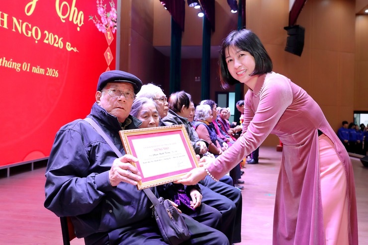 Phường Cầu Giấy trang trọng tổ chức Lễ mừng thọ người cao tuổi nhân dịp Xuân Bính Ngọ 2026- Ảnh 18.